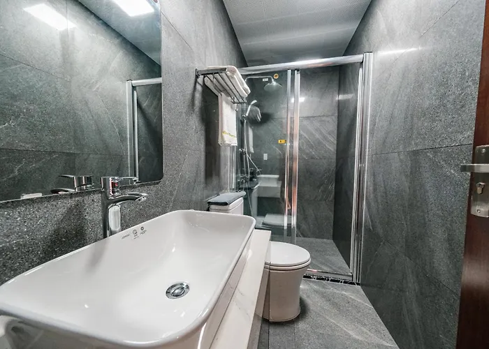 Hotel Mimosa Hạ Long