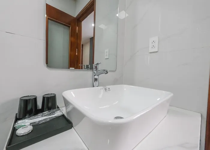 Hotel Mimosa Hạ Long