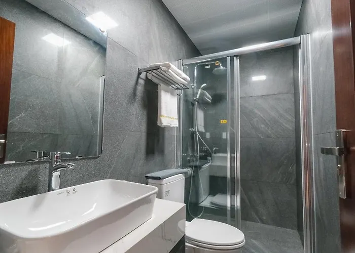 Mimosa Hotel Hạ Long